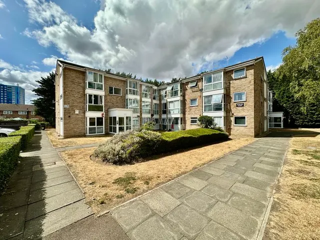Vincent Road, Luton, LU4, photo 1