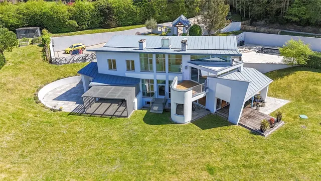Skeet Hill Lane, Chelsfield, BR6, photo 1