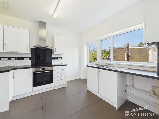 Photo 2 — Russell Court, Old Stoke Road, Aylesbury, HP21 8DF