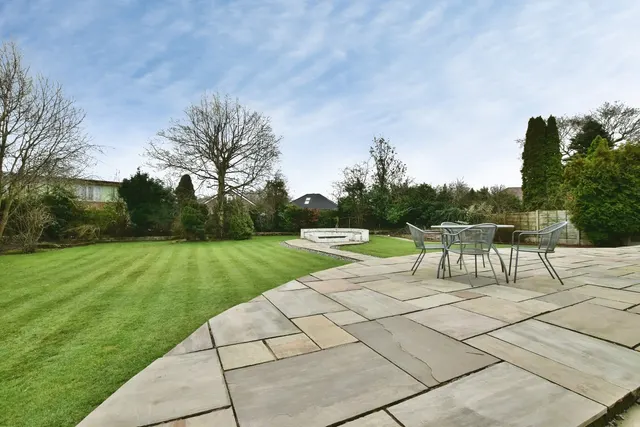 Photo 2 — Glandon Drive, Cheadle Hulme, Cheadle, Greater Manchester, SK8