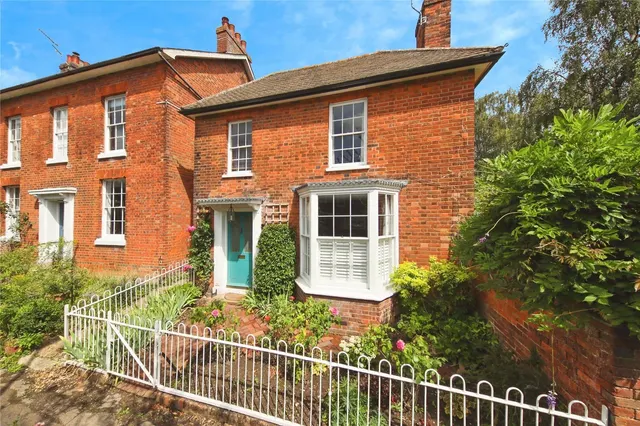 Charlton Terrace, Tonbridge, TN9, photo 1