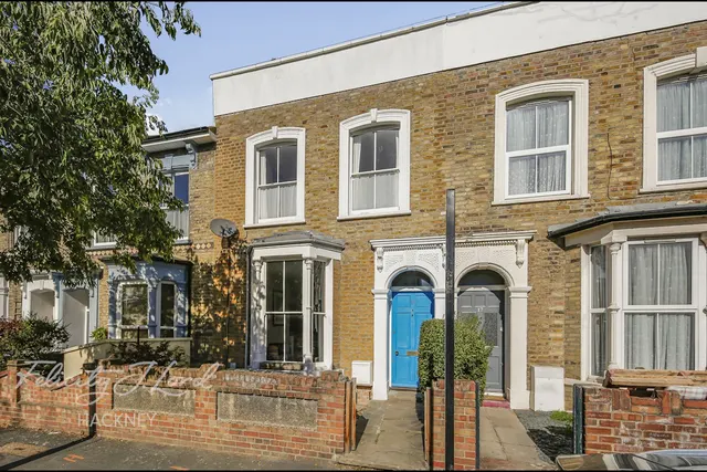 Walsingham Road, London, E5, photo 3