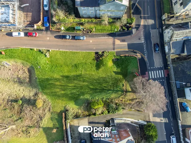 Fields Road, Newport, NP20, photo 2