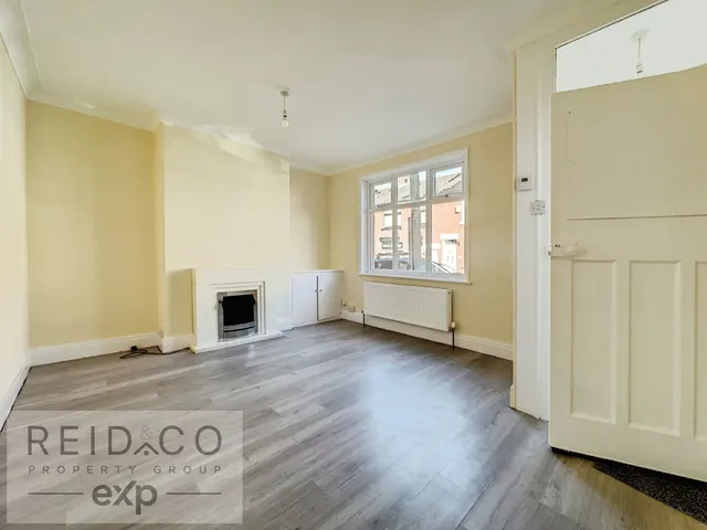 Bucklands Avenue, Ashton-on-Ribble, PR2, photo 2