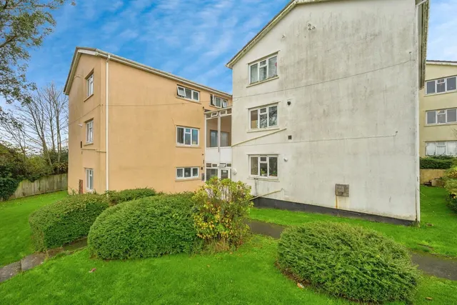 Barne Close, St Budeaux, PL5, photo 2