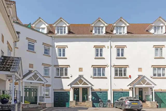 Royal Sands, Weston-Super-Mare, BS23, photo 1