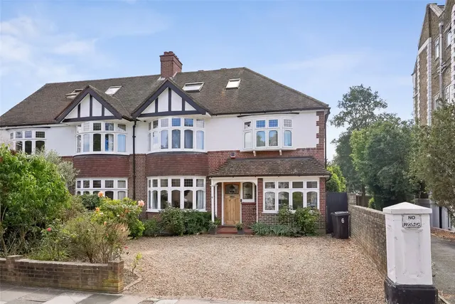 Vicarage Road, Twickenham, TW2 5TS, photo 1
