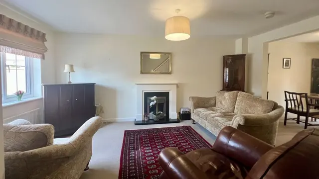 Kingfisher Way, Scunthorpe, photo 2