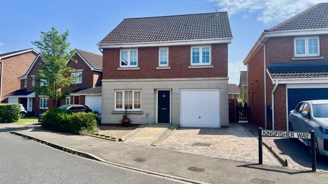 Kingfisher Way, Scunthorpe, photo 1
