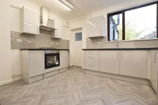 Stafford Street, Gillingham, ME7, photo 2