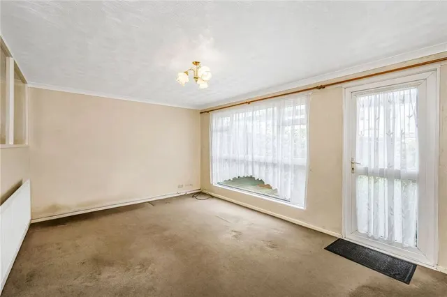 Photo 2 — Tamarisk Road, South Ockendon, Essex, RM15
