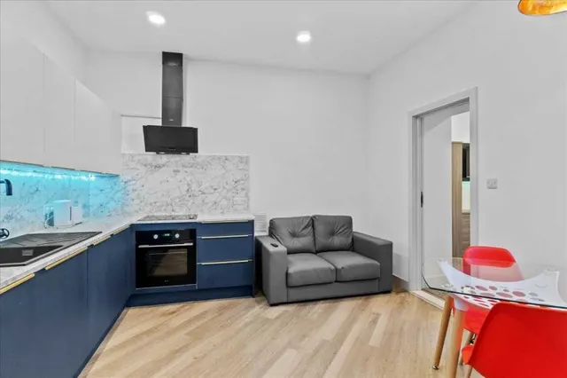 Seaton Avenue, Plymouth, PL4, photo 2