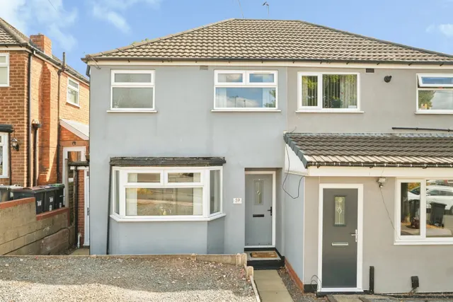 Photo 2 — Lingfield Avenue, Birmingham