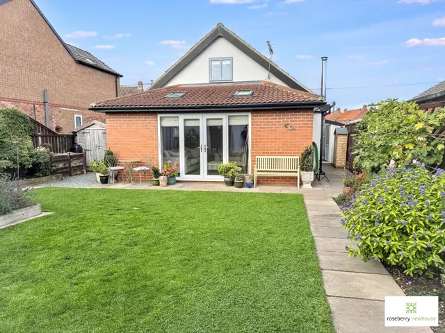Linden Avenue, Great Ayton, photo 1