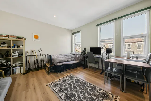 Fairbridge Road, London, N19, photo 1