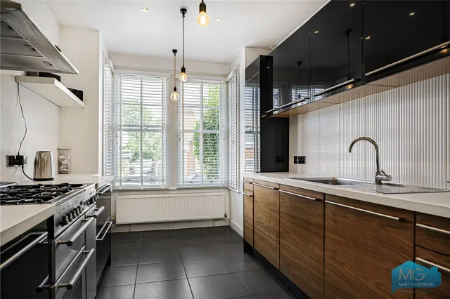 Sebright Road, Barnet, EN5, photo 2