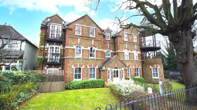Hetton House, Station Road, Loughton, photo 1