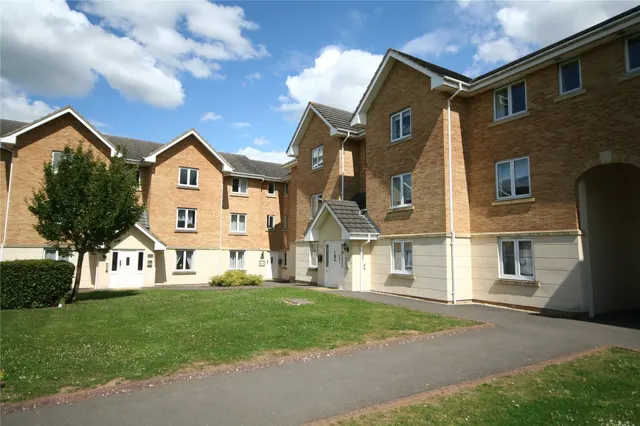 Lloyd Close, Cheltenham, GL51, photo 2