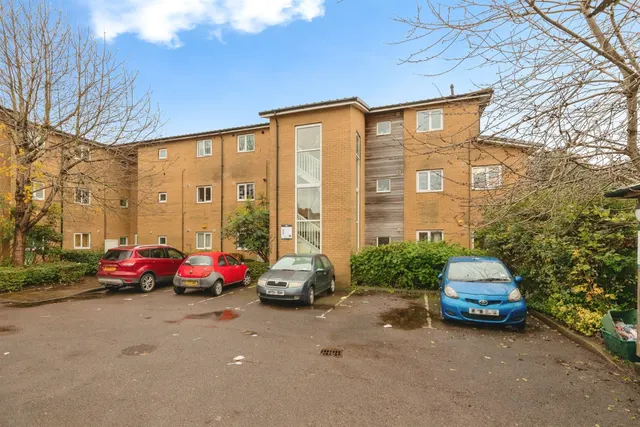 Filton Avenue, Horfield, Bristol, photo 1