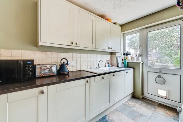Charney Avenue, Abingdon, OX14, photo 3