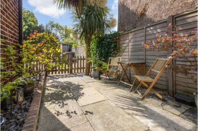 Croydon Road, London, SE20, photo 2