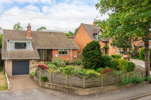 Main Street, Rempstone, LE12, photo 1