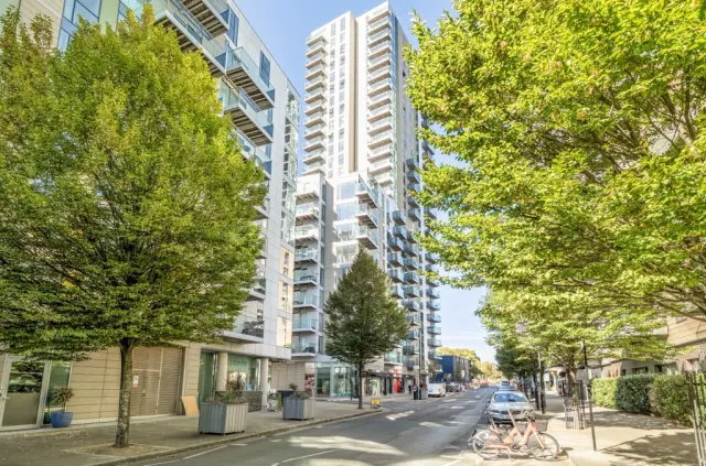 Woodberry Grove, Woodberry Down, N4, photo 1