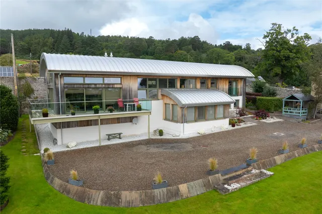 Photo 2 — The Walled Garden, Golspie, Highland, KW10 6SD