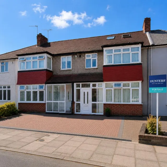 Amberwood Rise, New Malden, photo 1