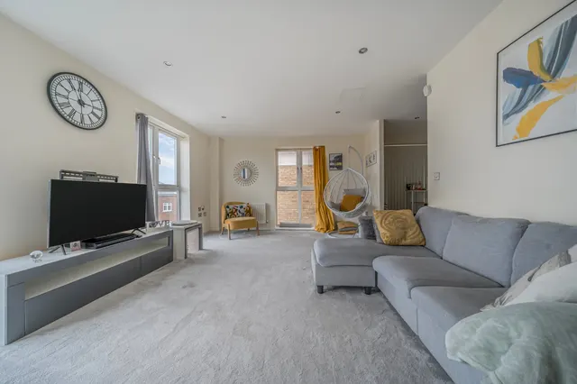 Waterside, Shirley, B90, photo 3