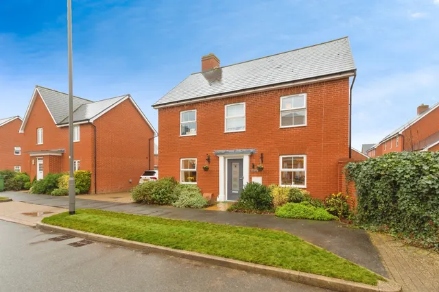 Maybrick Road, Broughton, Aylesbury, photo 1