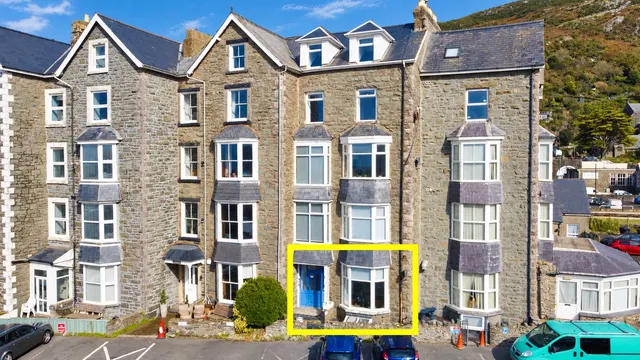 Greenfields Marine Parade, Barmouth, LL42, photo 1