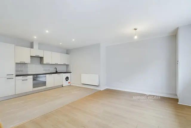 4-5 Purley Way Crescent, Croydon, Surrey, CR0 3JS, photo 1