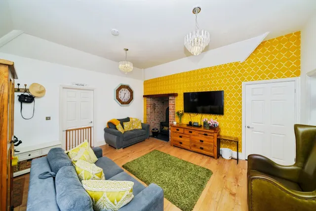 Photo 2 — Old Chester Road, Bebington, Wirral