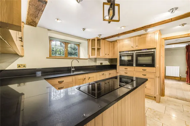 Shipton Oliffe, Cheltenham, GL54, photo 1