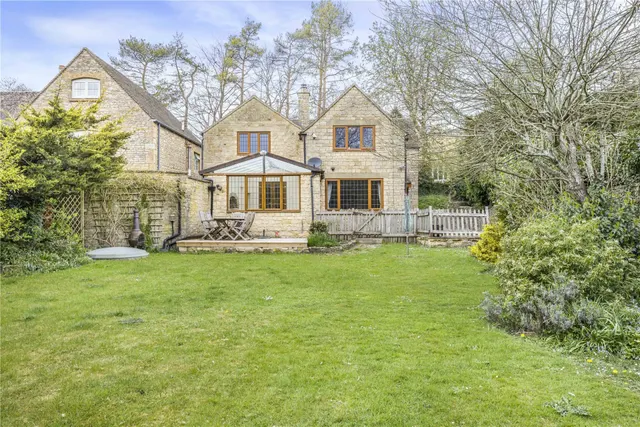 Shipton Oliffe, Cheltenham, GL54, photo 2