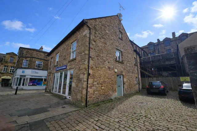 Damside Street, Lancaster, LA1, photo 1