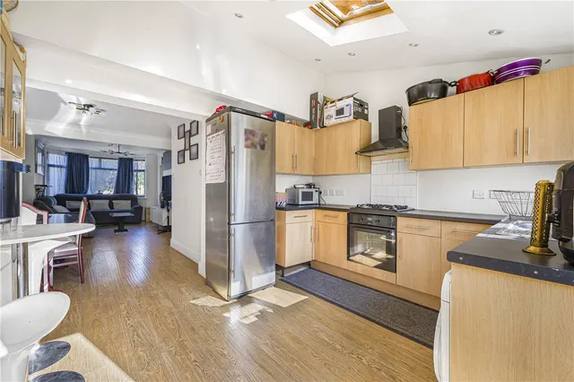 May Avenue, Orpington, BR5, photo 2