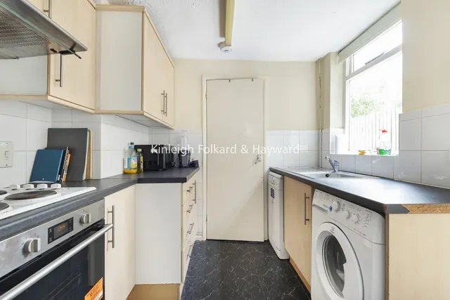Graveney Road, Tooting, SW17, photo 1