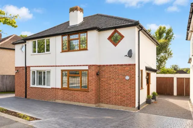 Heathfield Rise, Ruislip