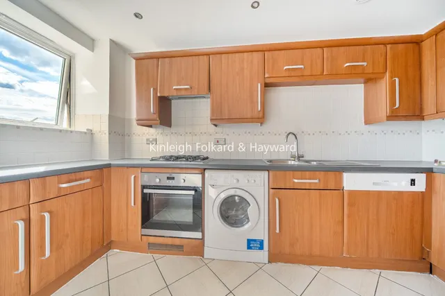 Sparkes Close, Bromley, BR2, photo 2