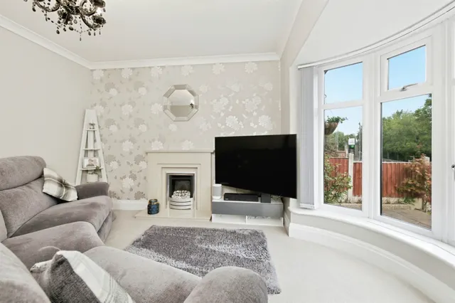Penistone Road, Waterloo, HD5, photo 2