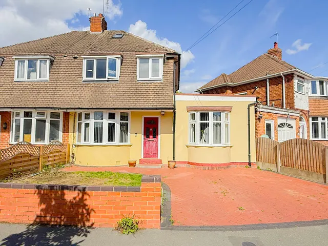 Hollydale Road, Erdington, B24, photo 1