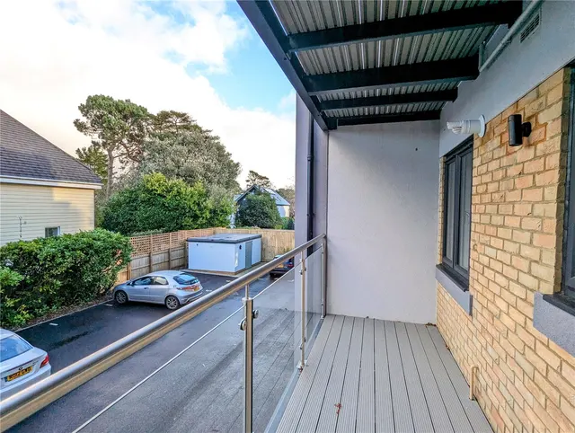 Photo 2 — Delhi Close, Lower Parkstone, Poole, Dorset, BH14