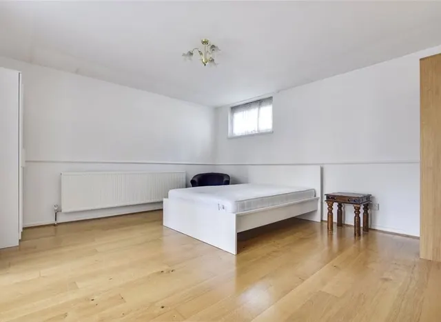 Photo 3 — Malden Crescent, Camden, NW1