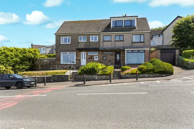 Larkfield Road, GOUROCK, Renfrewshire, PA19, photo 1