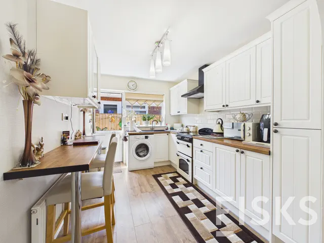 Labworth Road, Canvey Island, SS8, photo 2