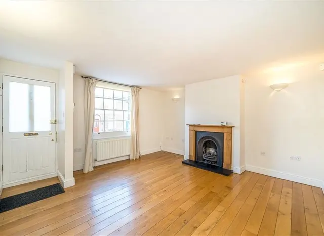 Brand Street, Greenwich, SE10, photo 3