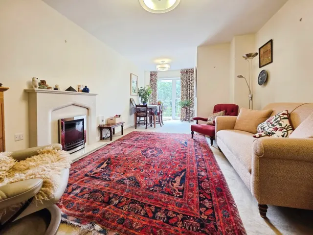 Cainscross Road, Stroud, GL5, photo 2