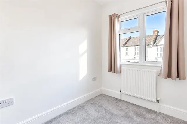 Marguerite Drive, Leigh-on-Sea, Essex, SS9, photo 1